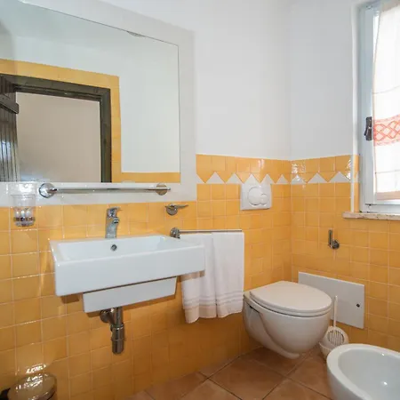 Cala Del Mar D2 73 山林小屋
